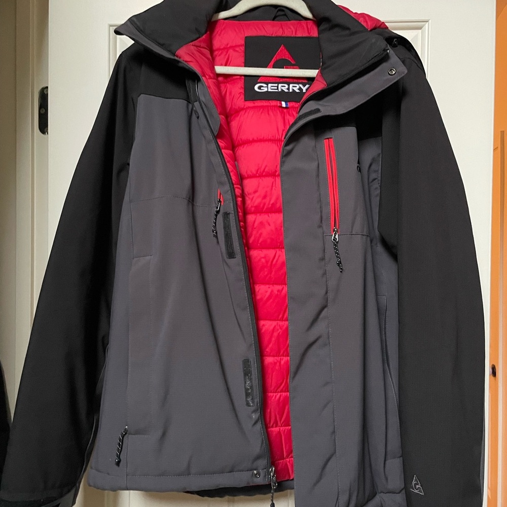 EUC men’s Gerry jacket size large